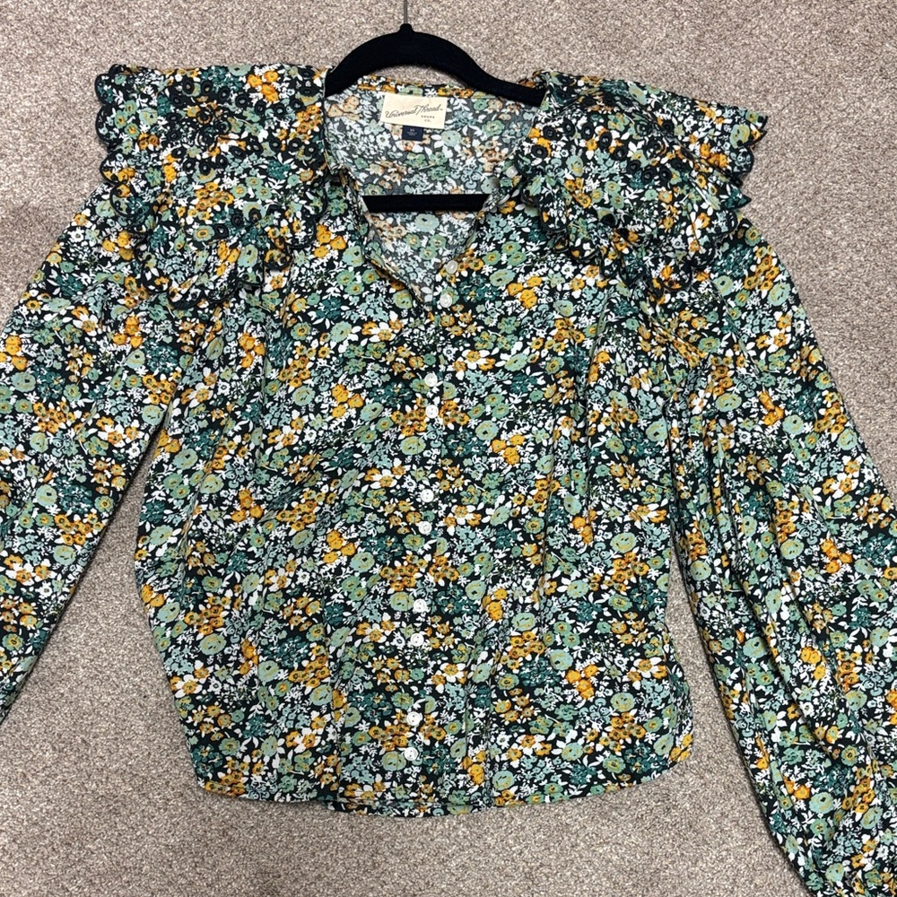 Universal Thread Floral Print Top